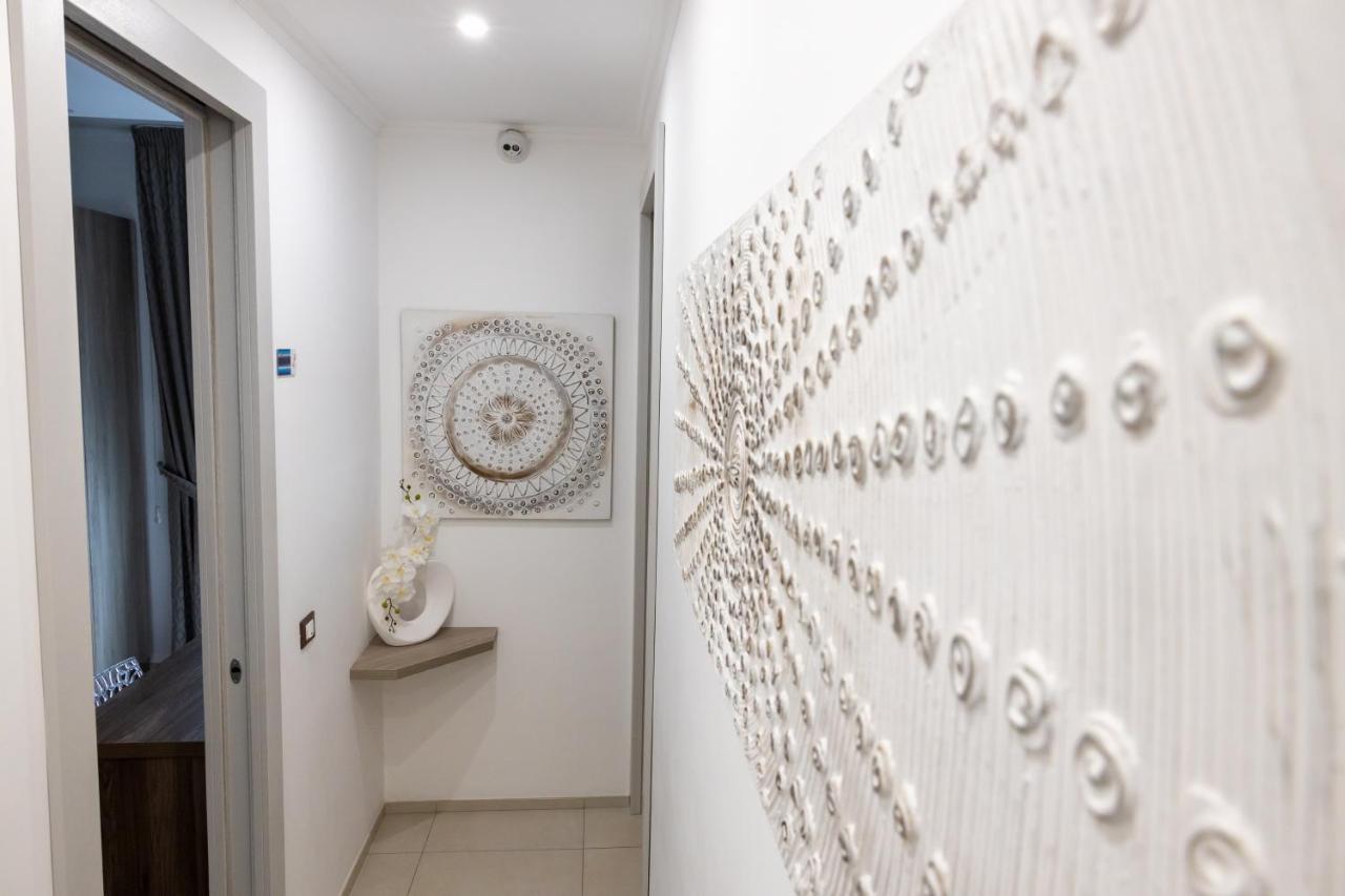 Mary VI Rooms Пескичи Экстерьер фото