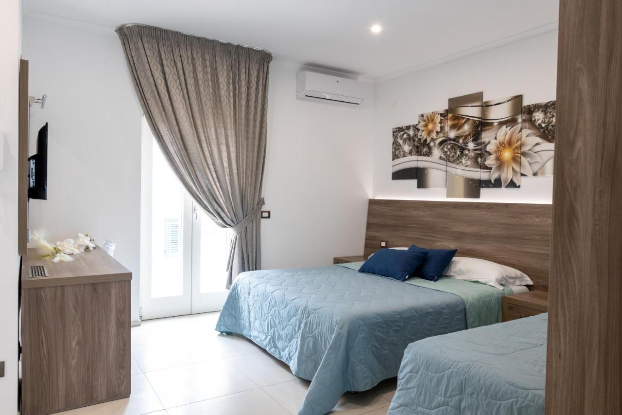 Mary VI Rooms Пескичи Экстерьер фото